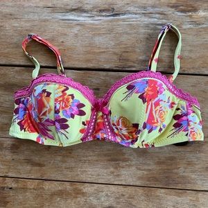Rare Betsey Johnson yellow rose bikini top